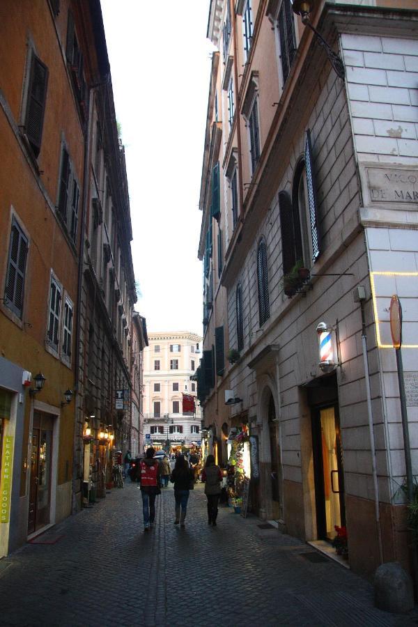Eve Guest House At Trevi Fountain Řím Exteriér fotografie